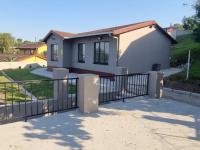 3 Bedroom 1 Bathroom House for Sale for sale in Malvern - DBN