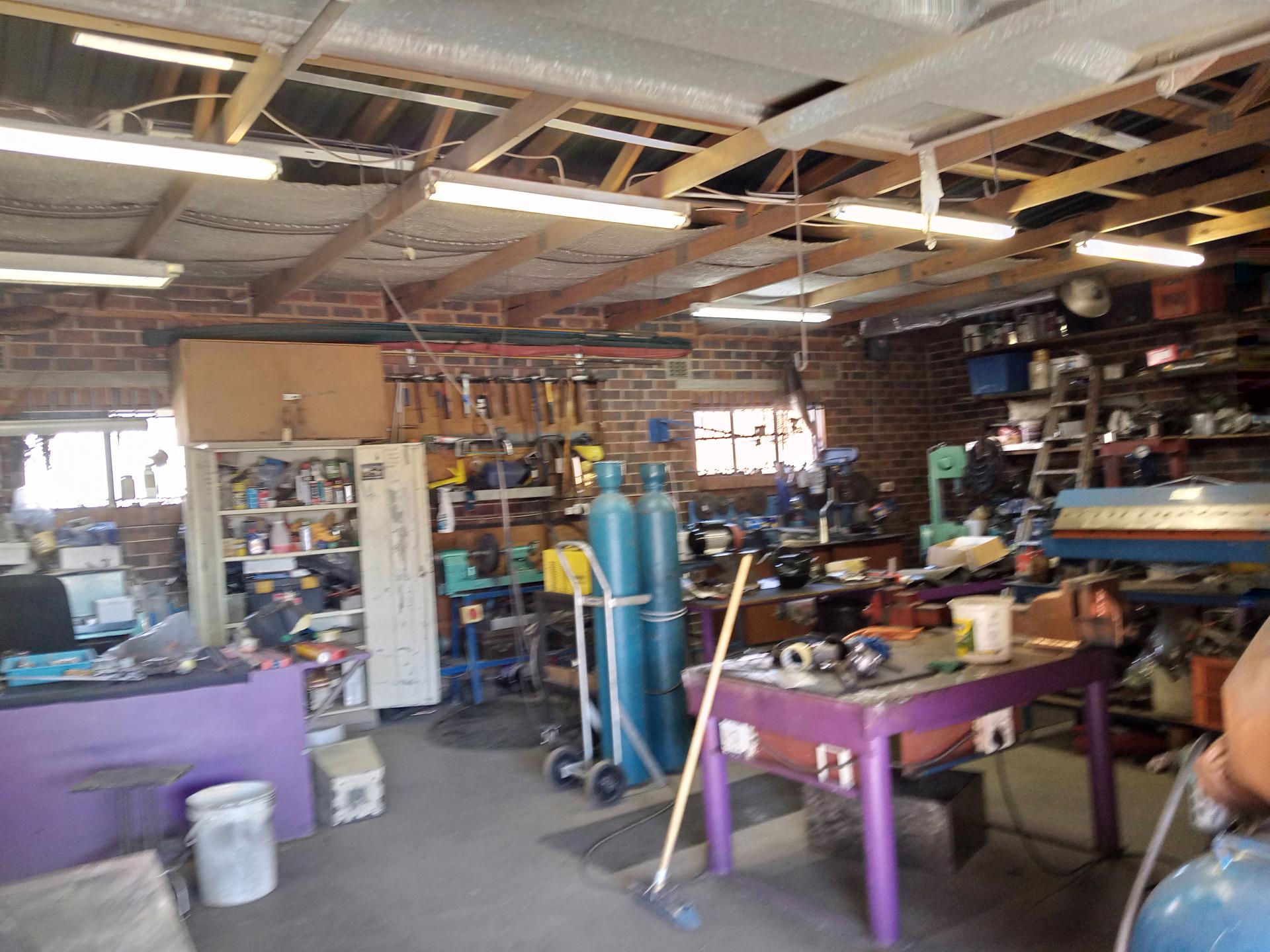  of property in Elandsfontein Rail