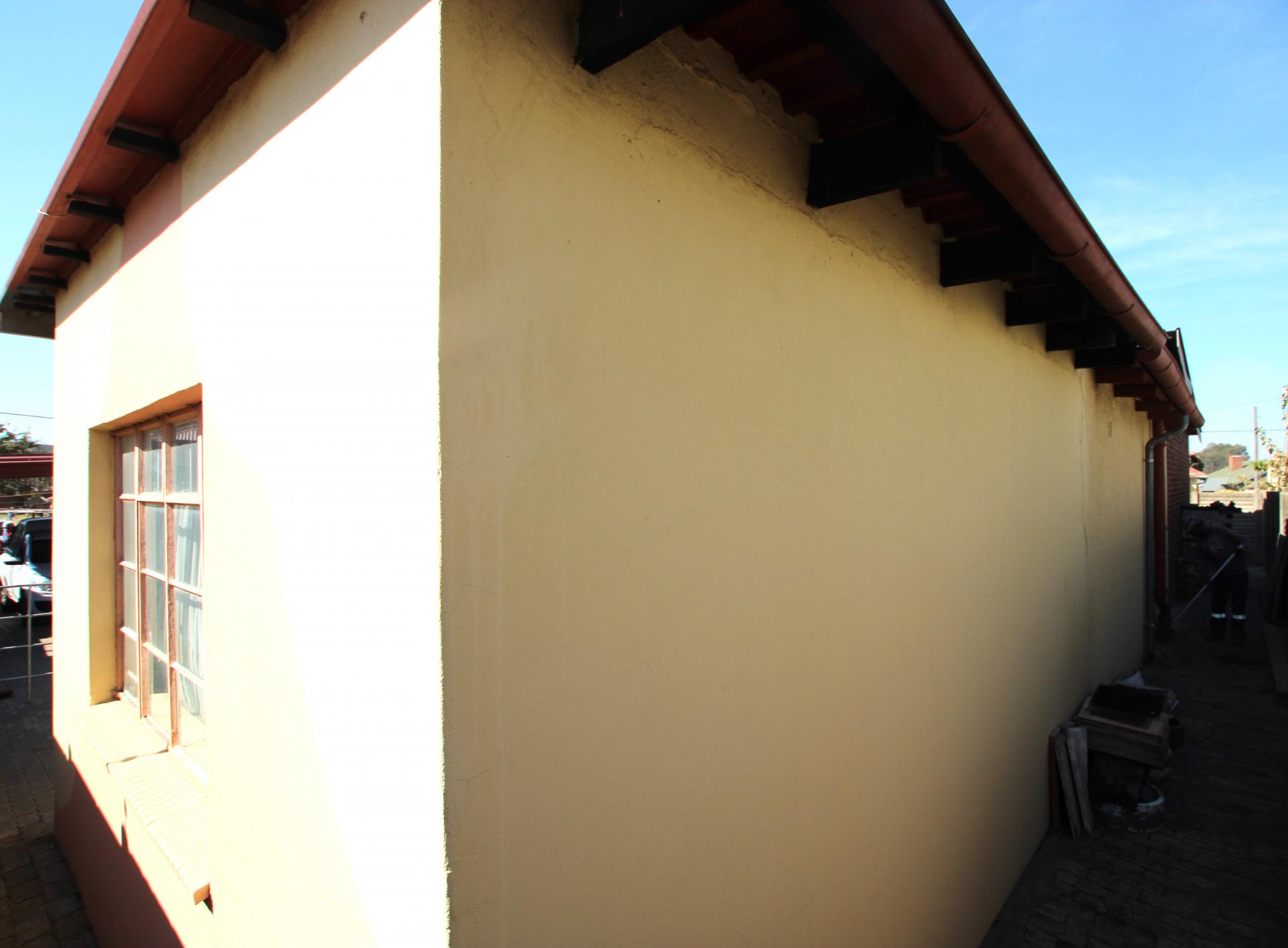  of property in Elandsfontein Rail