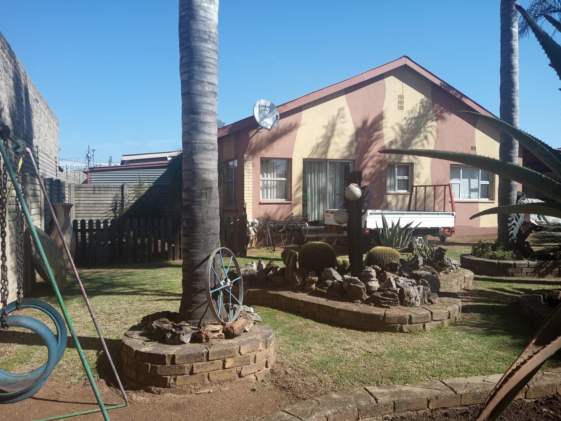  of property in Elandsfontein Rail