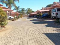 3 Bedroom 2 Bathroom Simplex for Sale for sale in Bendor