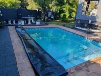  of property in Geelhoutpark