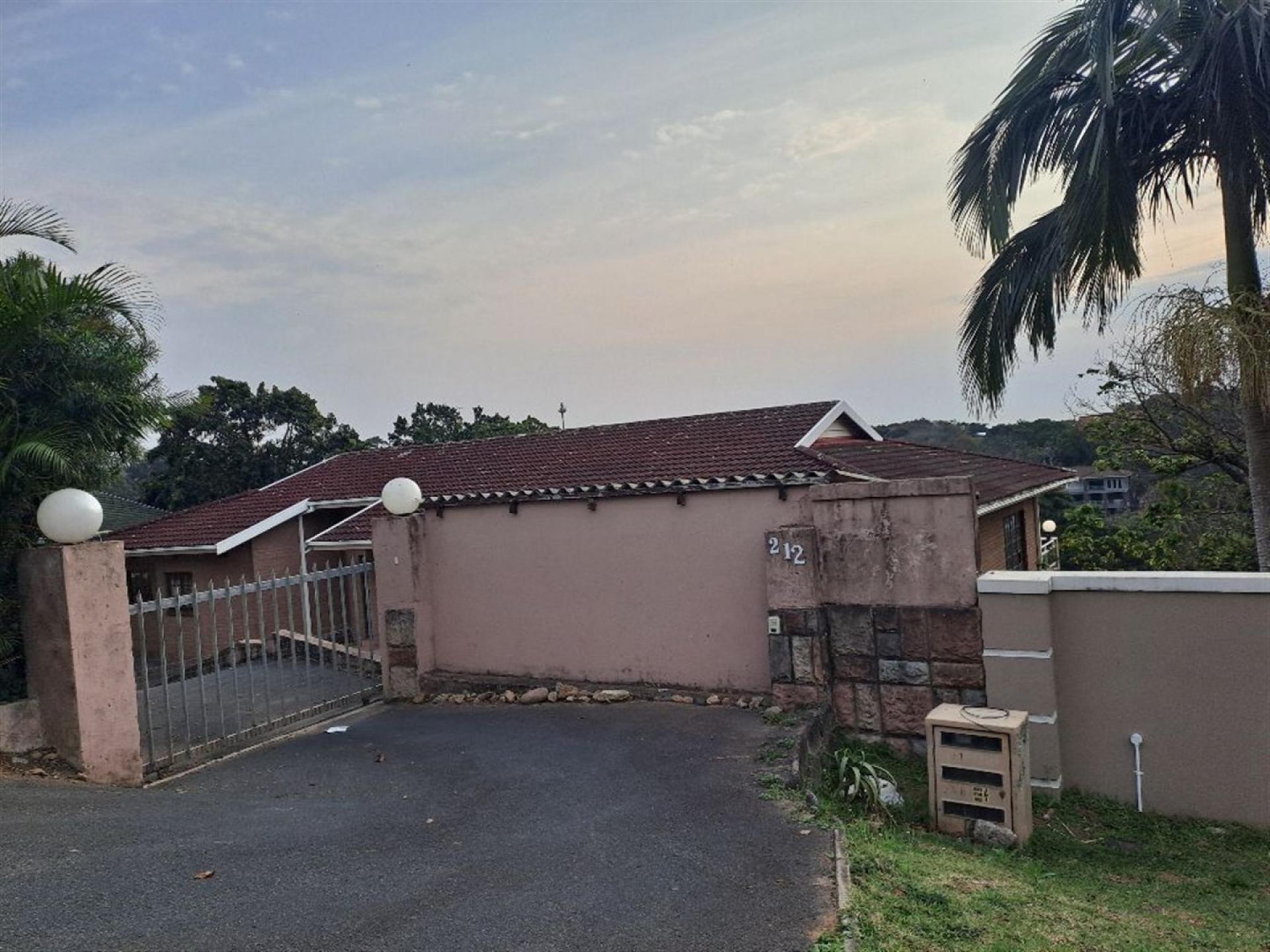 Front View of property in Shelly Beach