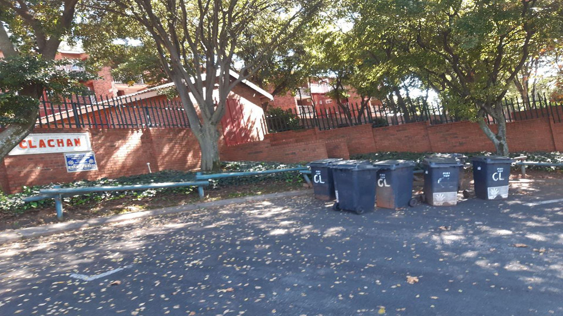 Front View of property in Northcliff