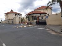 Front View of property in Grand Central