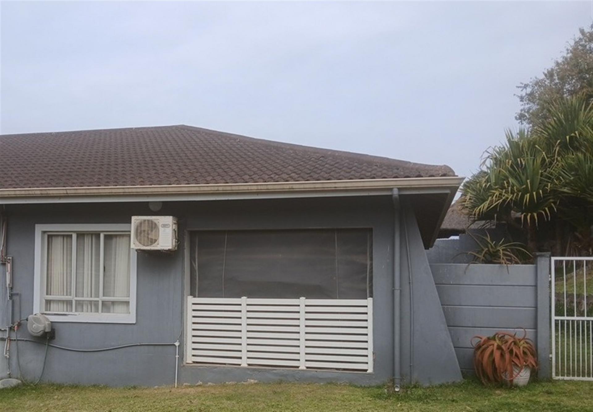 Front View of property in Westbrook