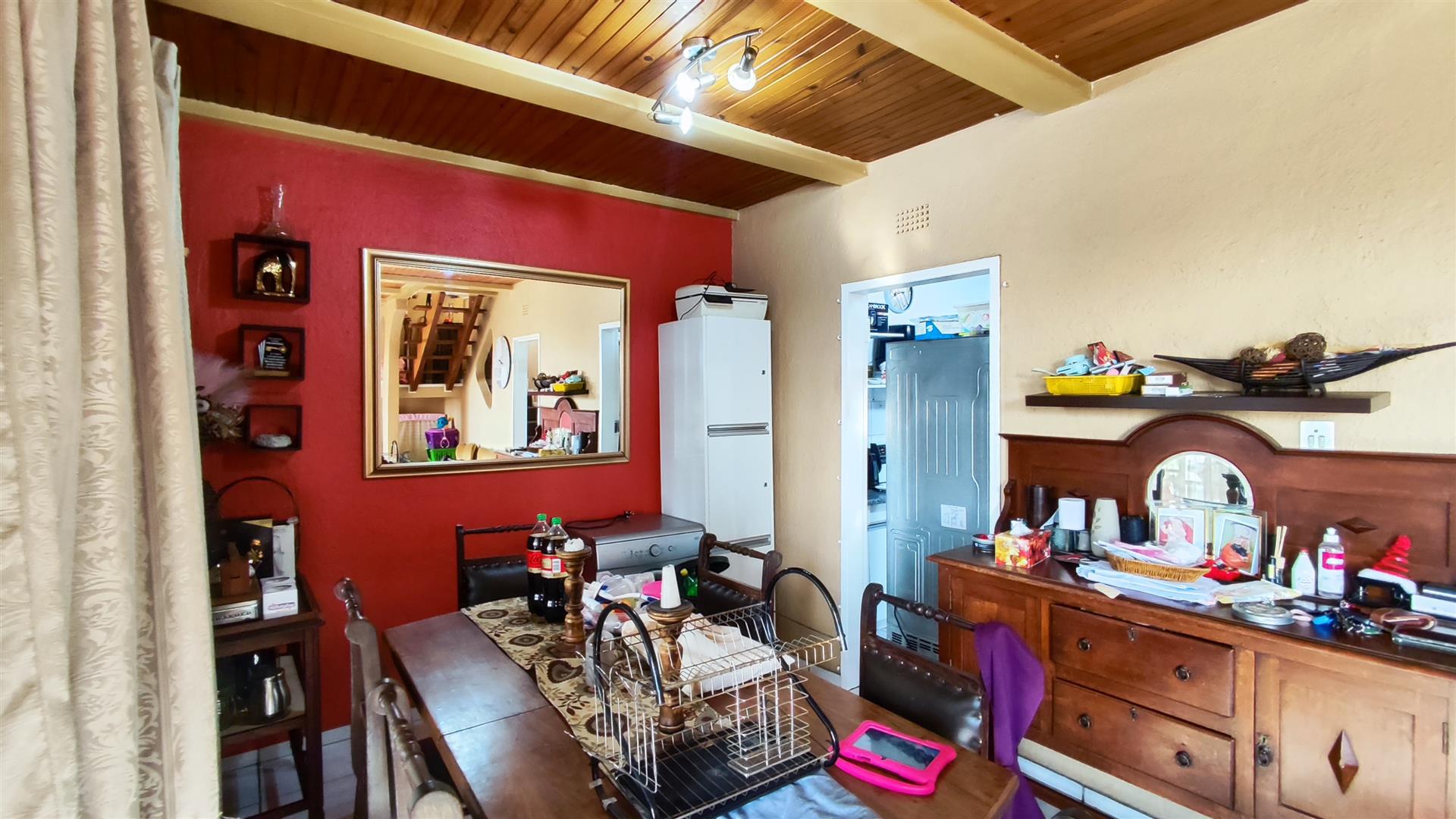 Dining Room - 11 square meters of property in Newmarket Park