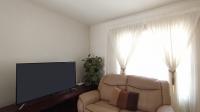 Lounges - 16 square meters of property in Vanderbijlpark