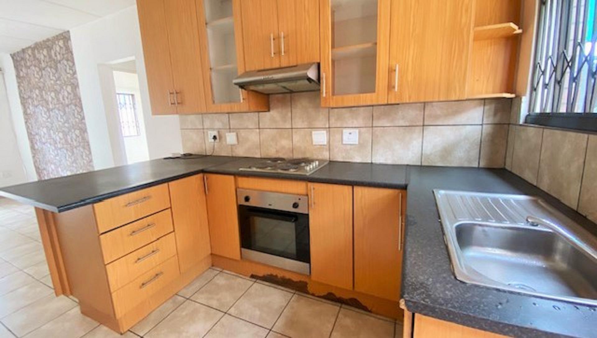 Kitchen - 11 square meters of property in Anzac