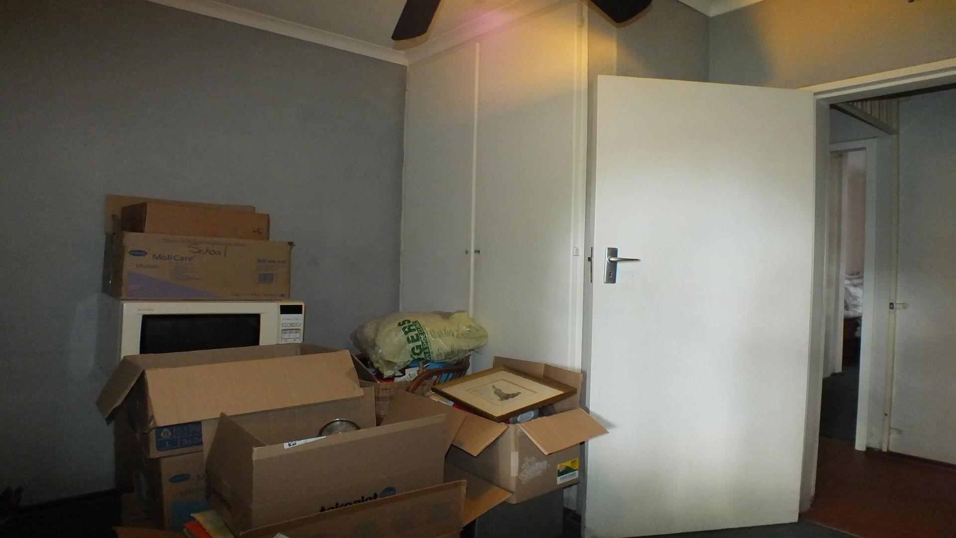 Bed Room 3 - 14 square meters of property in Jukskei Park