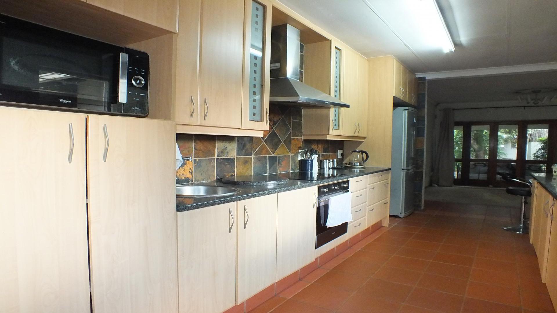 Kitchen - 31 square meters of property in Jukskei Park