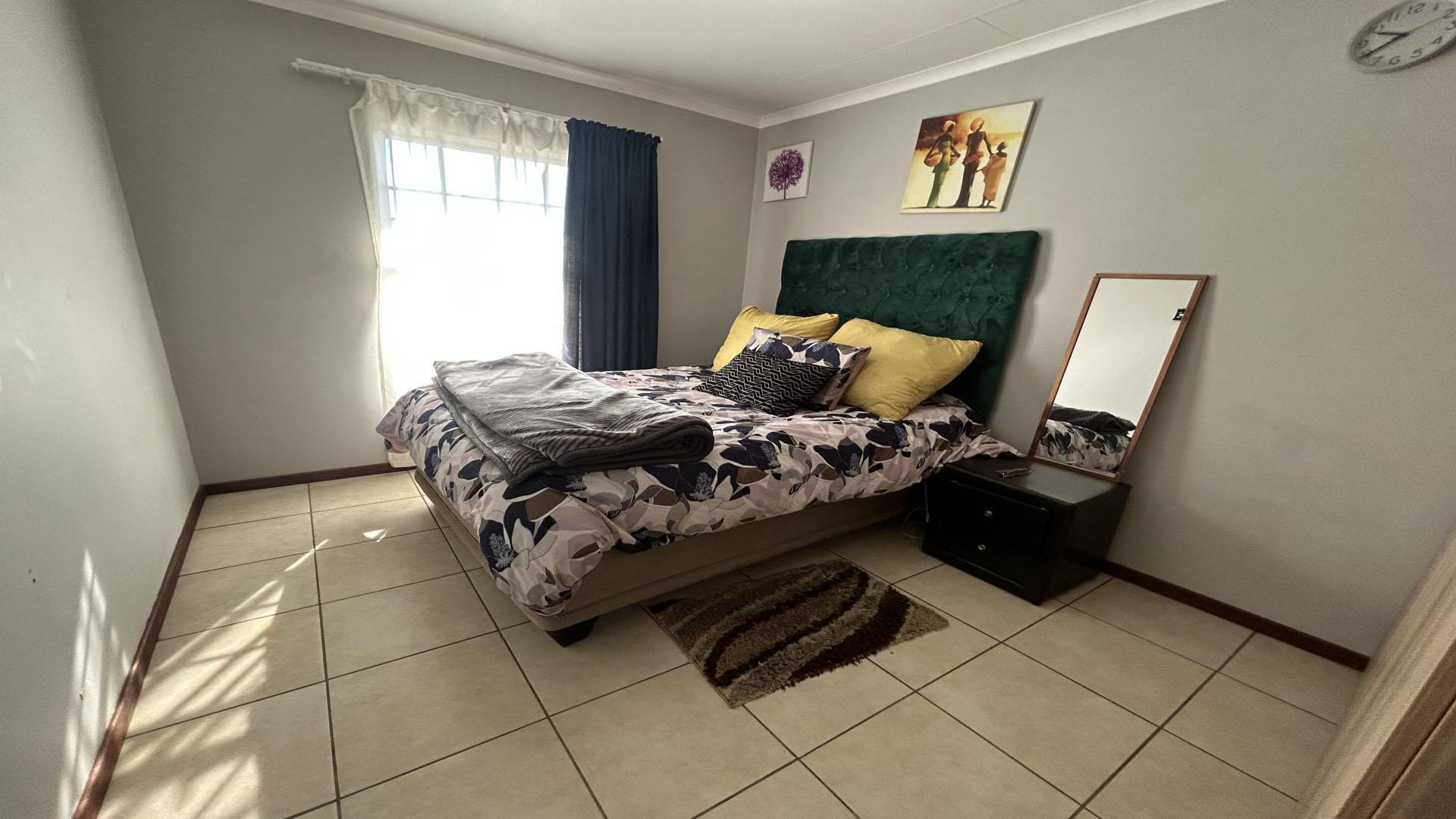 Bed Room 1 of property in Sagewood