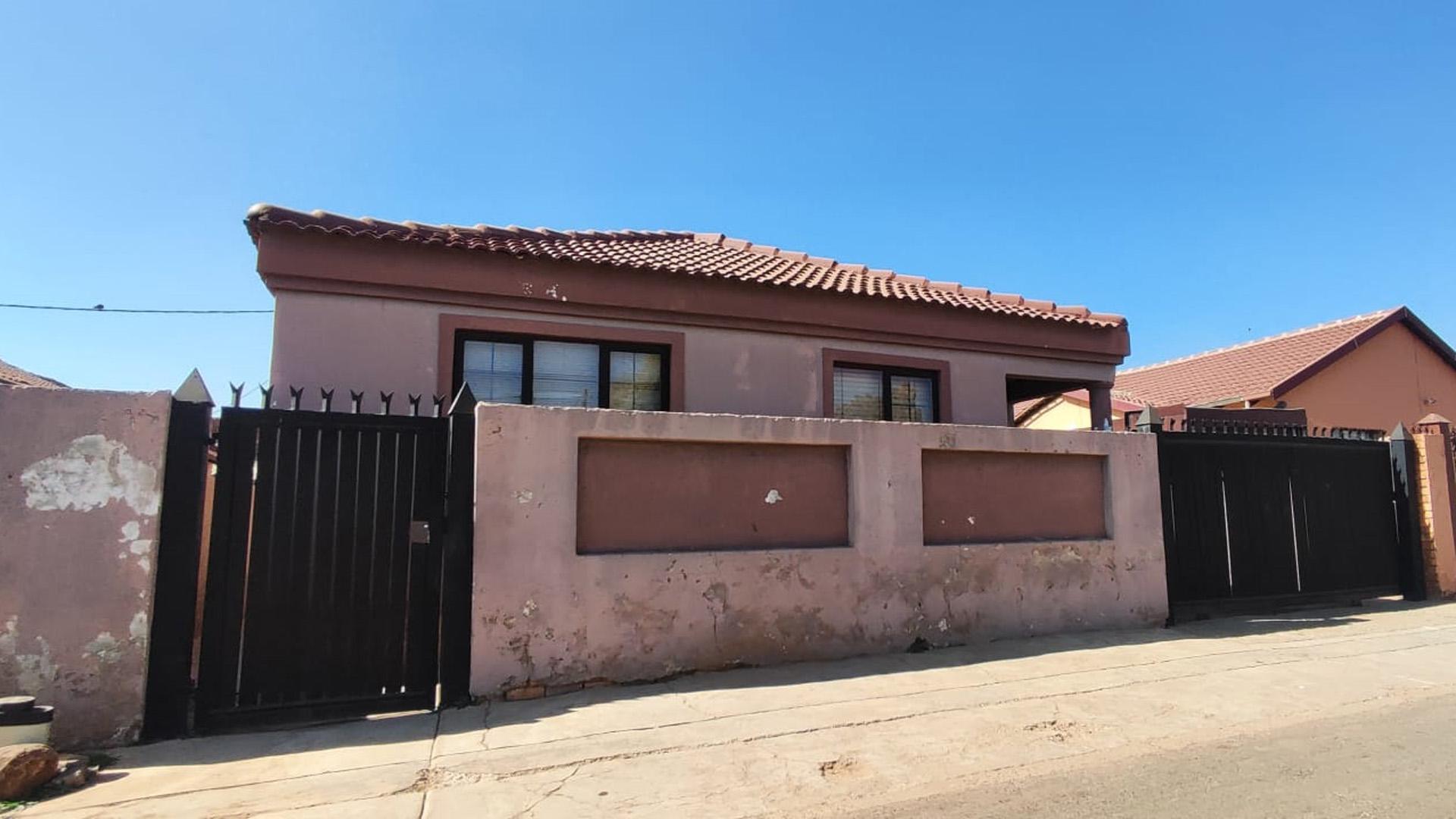 Front View of property in Mamelodi