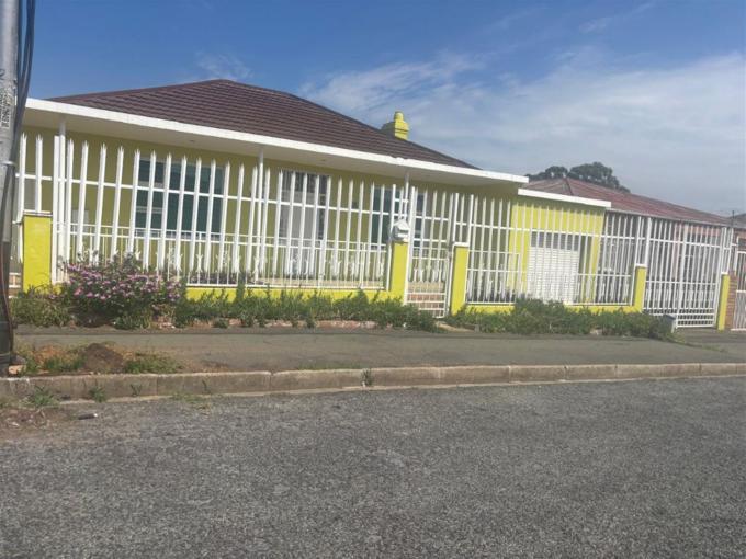 Standard Bank SIE Sale In Execution 3 Bedroom House for Sale in Regents Park - MR637366