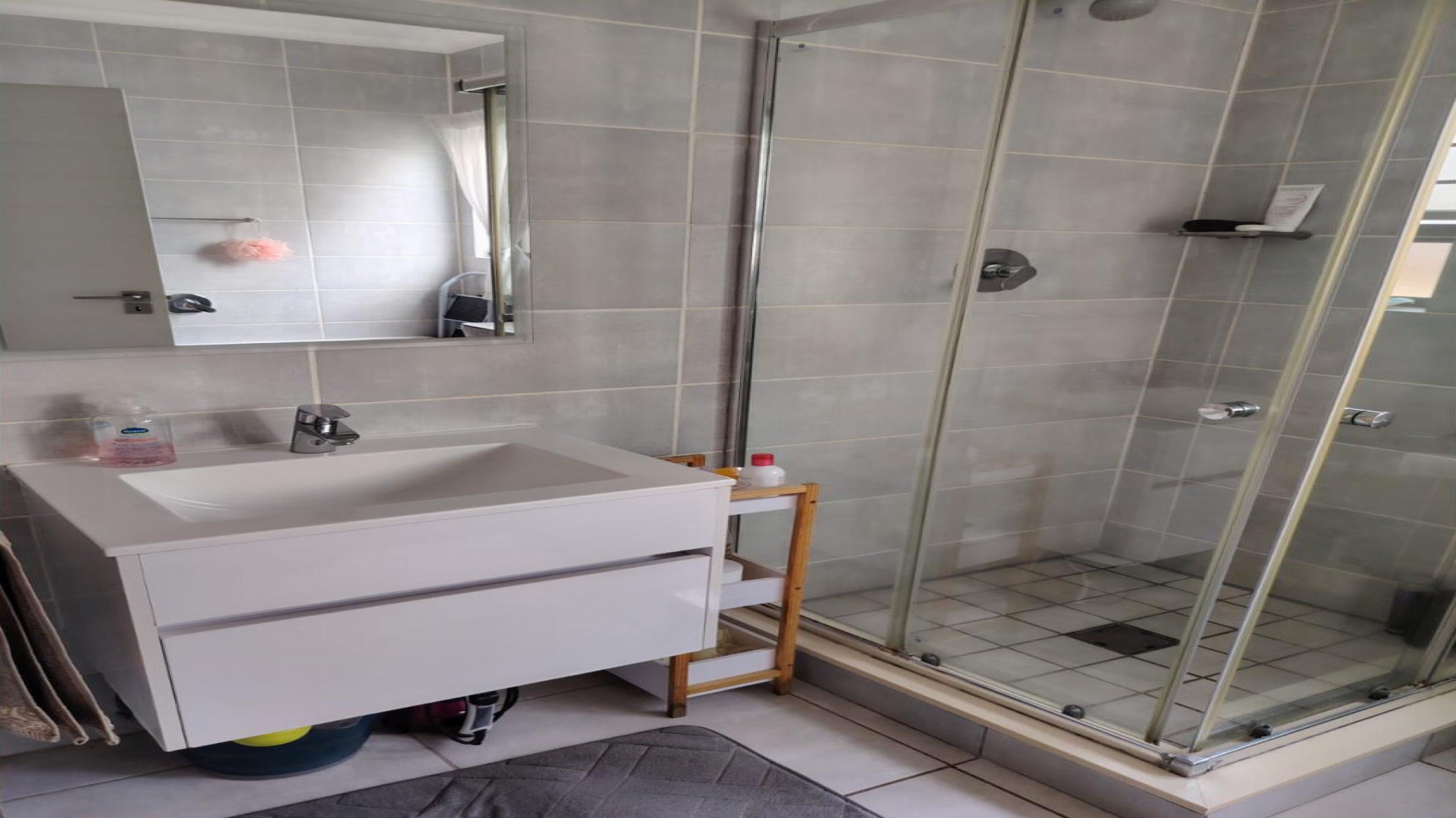 Bathroom 1 of property in Ballito