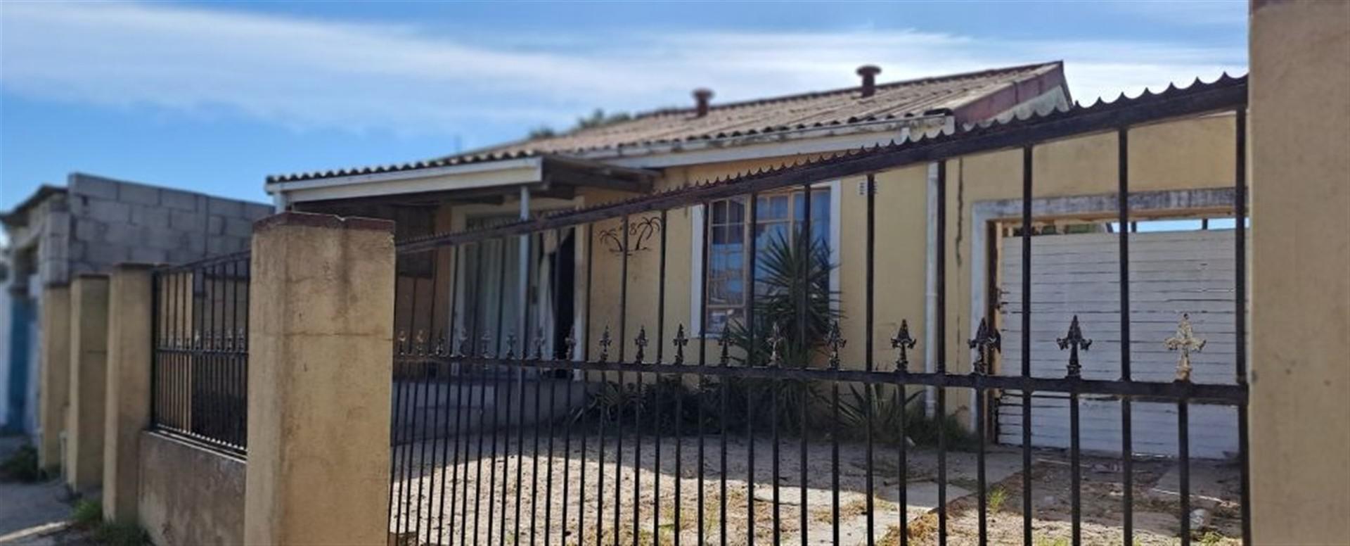 Front View of property in Robinvale