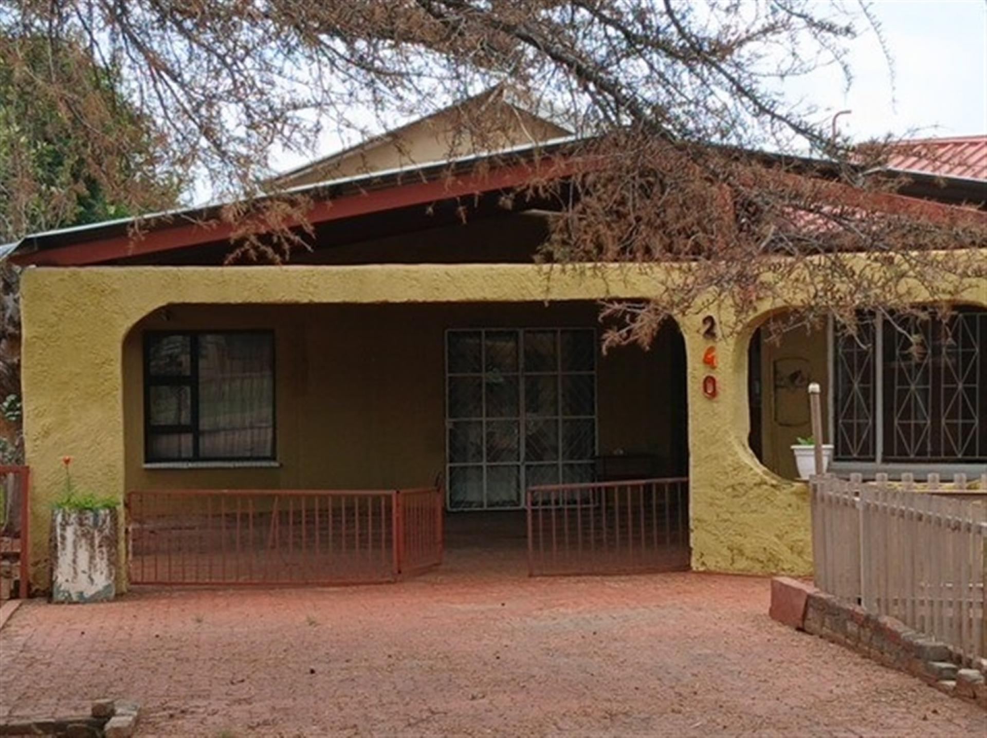 Front View of property in Daleside