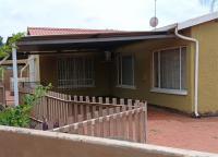 Front View of property in Daleside
