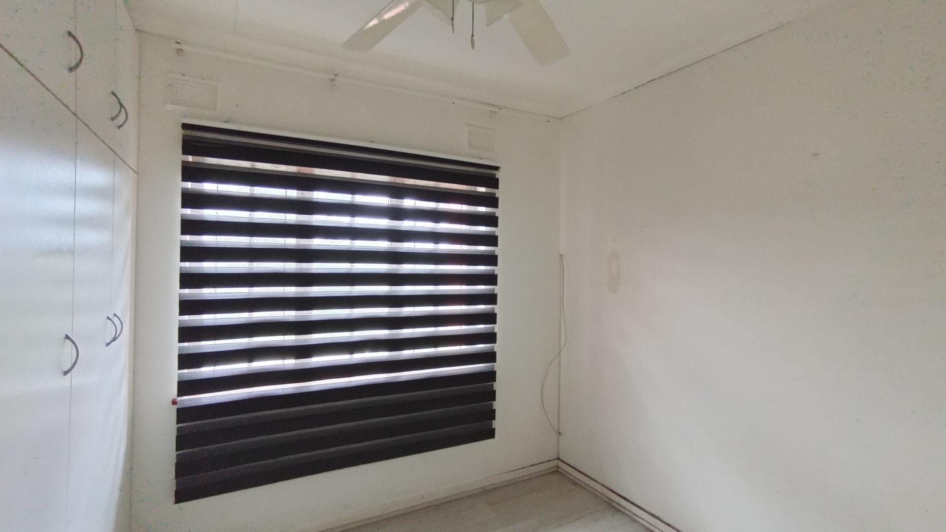 Bed Room 2 - 11 square meters of property in Padfield Park