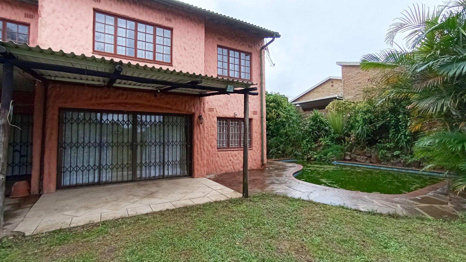 Backyard of property in Padfield Park