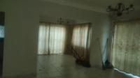Lounges of property in Padfield Park