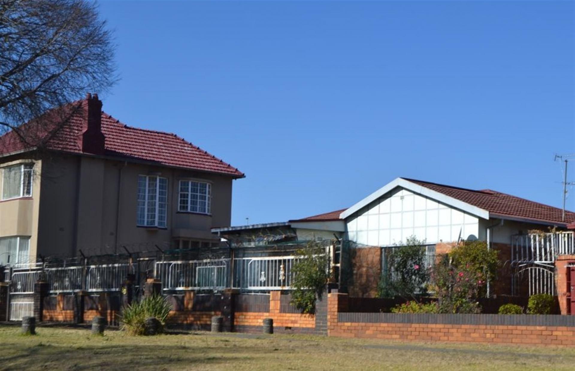 Front View of property in Rewlatch