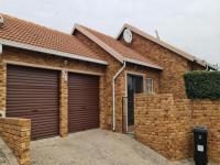 3 Bedroom 2 Bathroom House for Sale for sale in Wilgeheuwel 