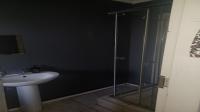 Bathroom 1 of property in Horison