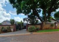 Front View of property in Roodekrans