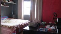 Bed Room 1 - 15 square meters of property in Noordheuwel