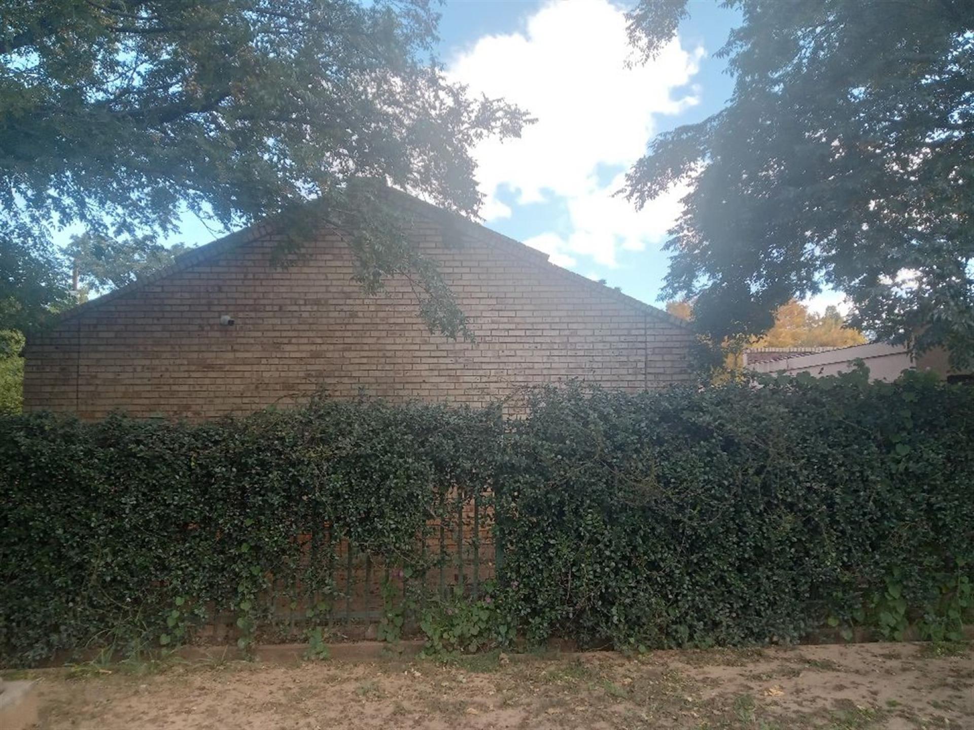 Front View of property in Christiana