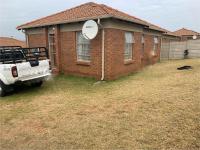 3 Bedroom 2 Bathroom House for Sale for sale in Olievenhoutbos
