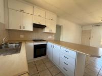 Kitchen - 13 square meters of property in Strubensvallei