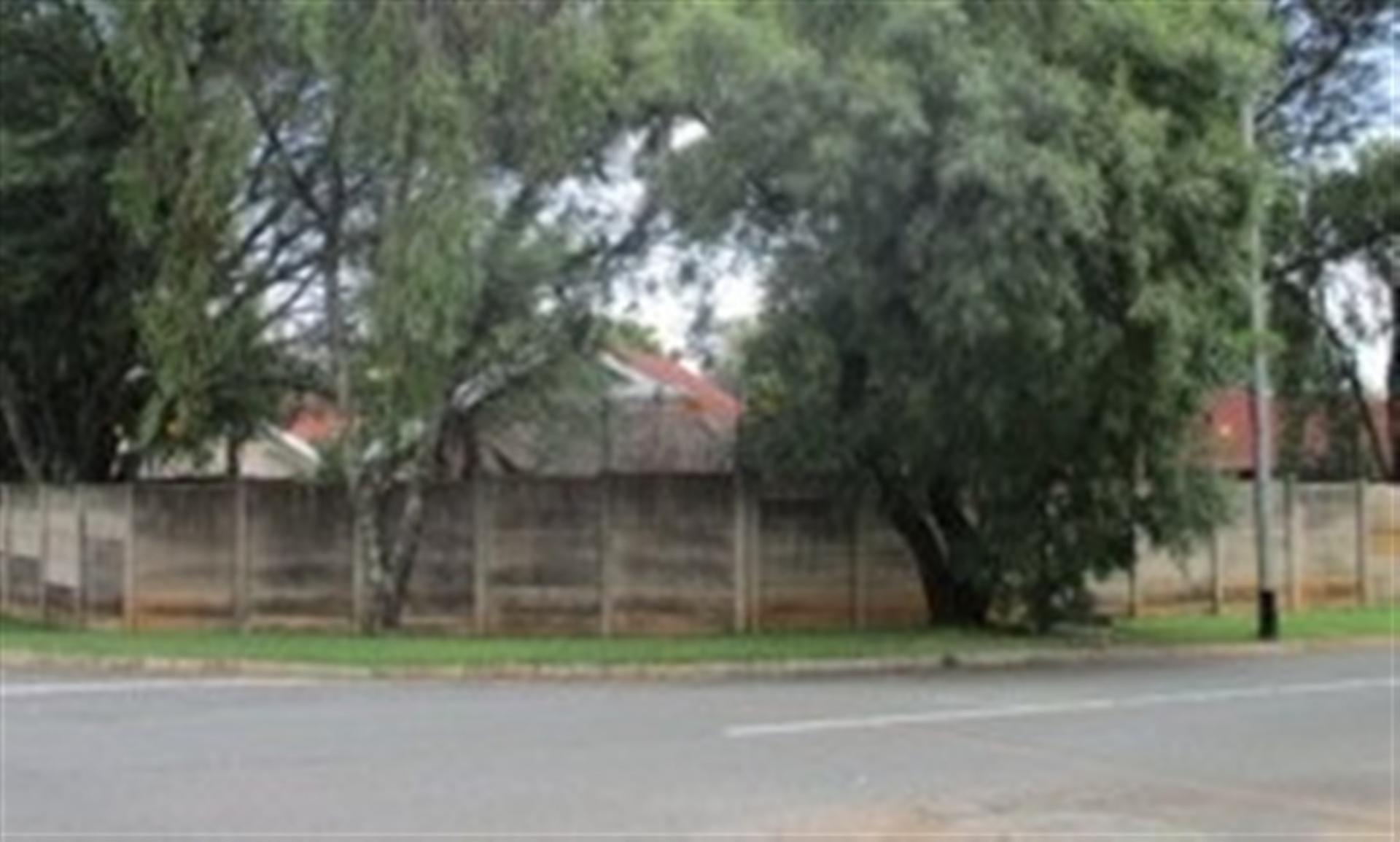 Front View of property in Wierdapark