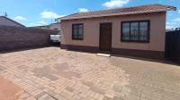 Front View of property in Protea Glen