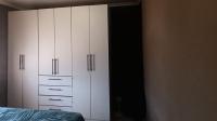 Bed Room 2 of property in Protea Glen