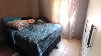 Bed Room 2 of property in Protea Glen