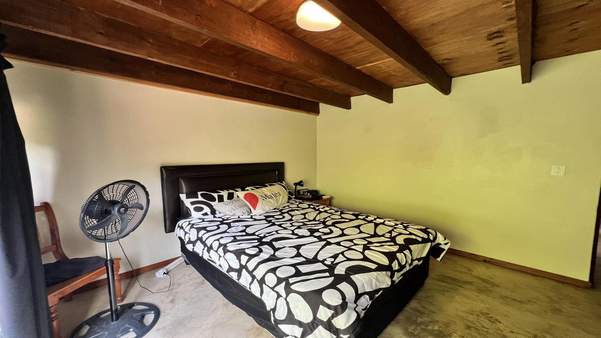 Bed Room 2 of property in Buffelsdrift