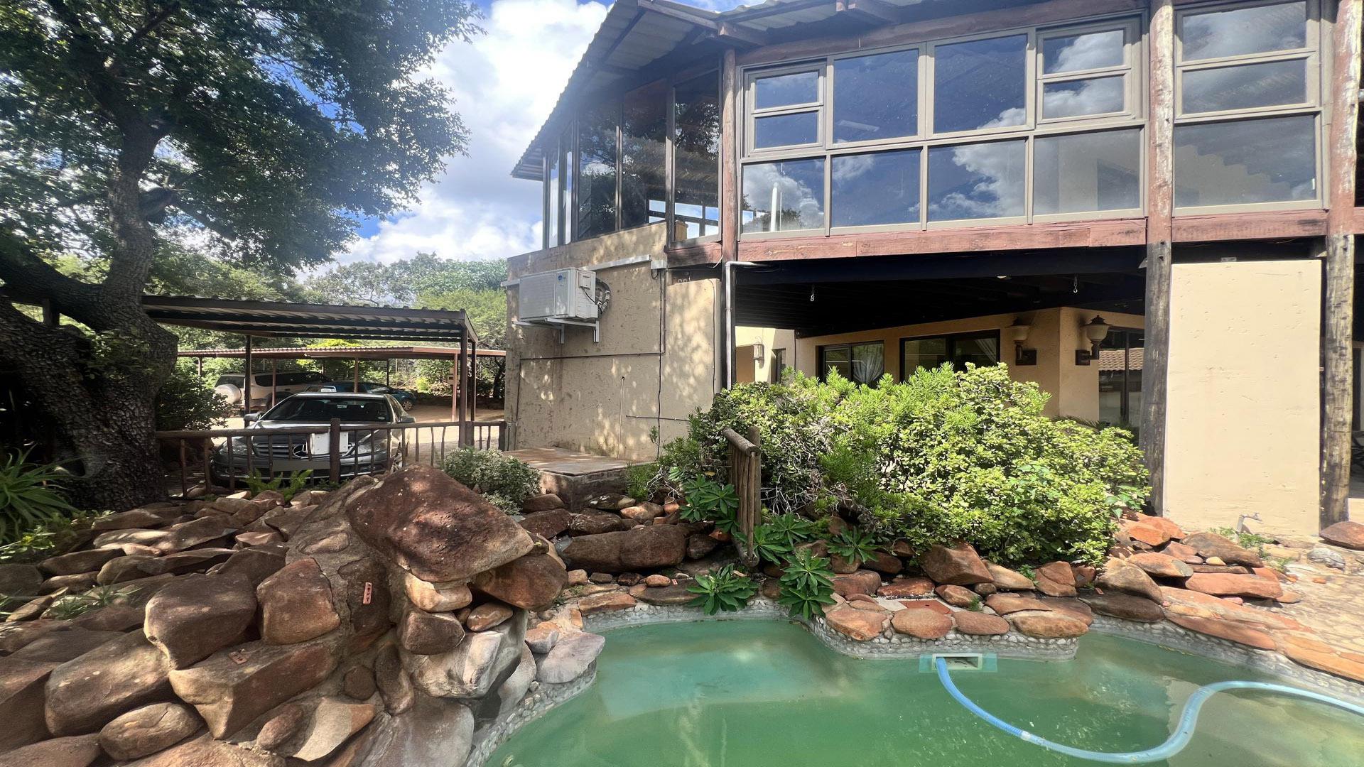 Backyard of property in Buffelsdrift