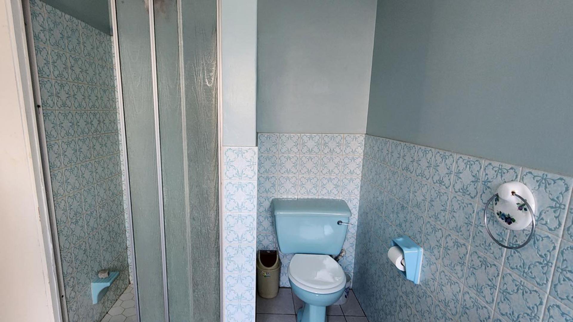 Bathroom 1 of property in Flimieda