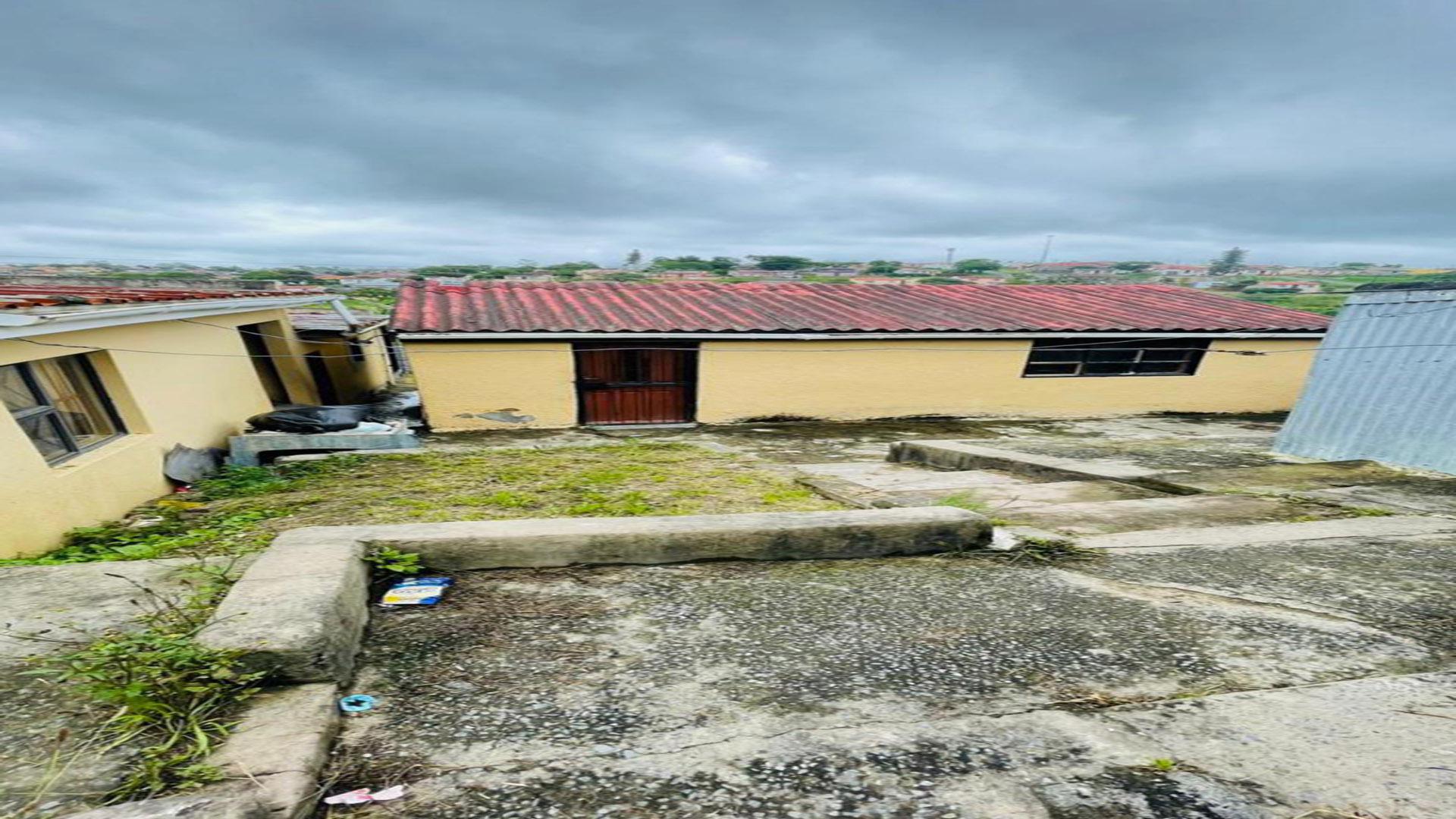 Backyard of property in Mdantsane