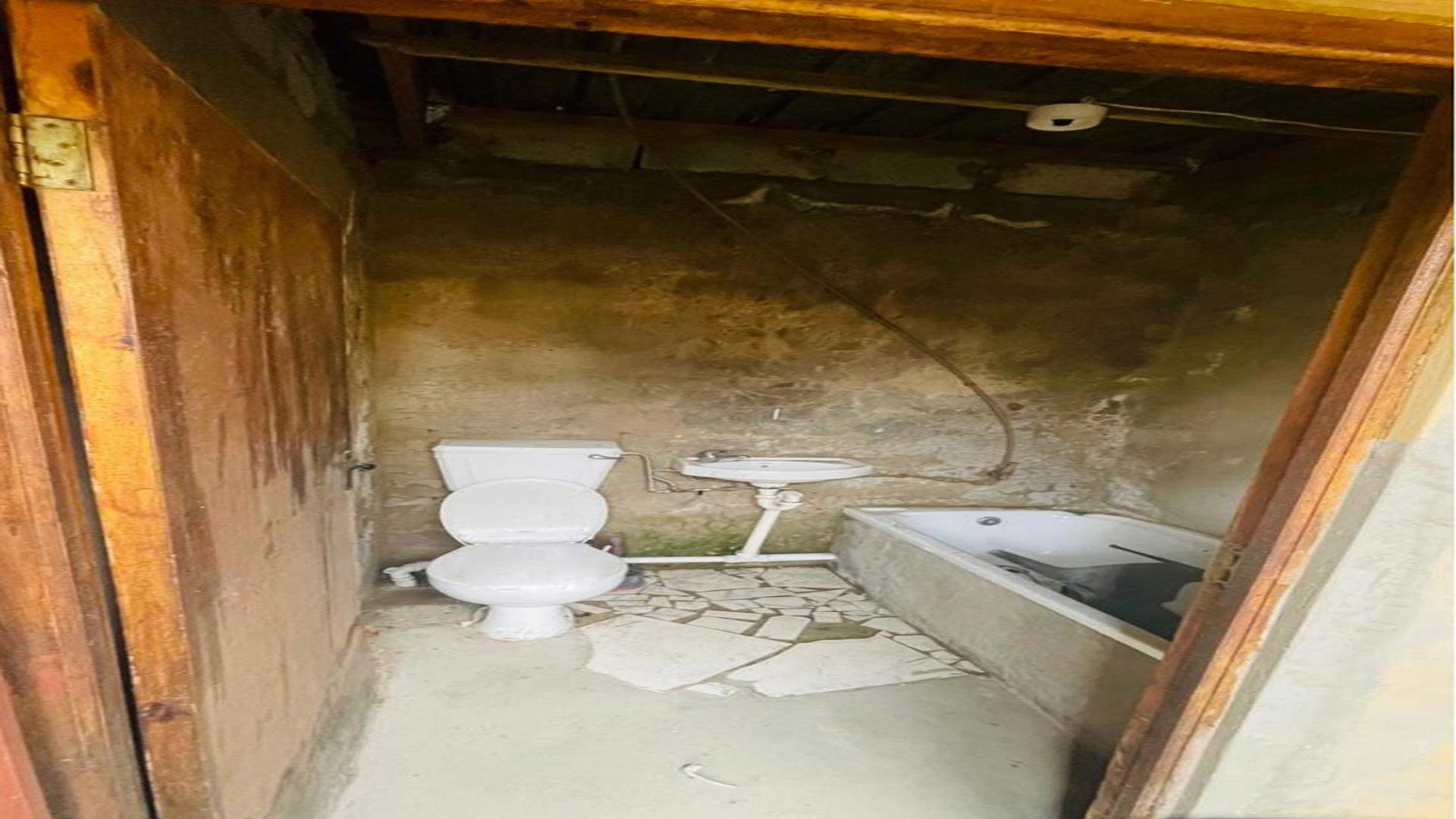 Bathroom 1 of property in Mdantsane