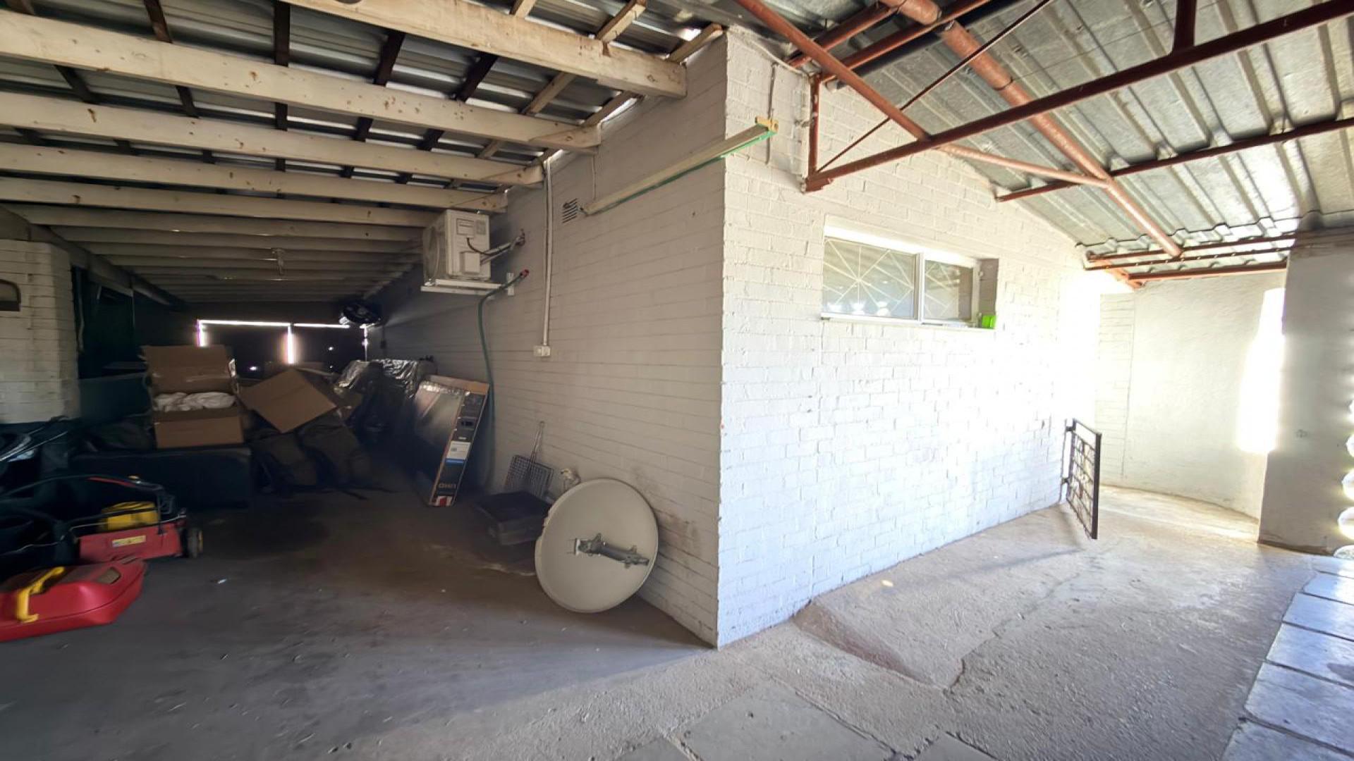 Garage of property in Kimberley
