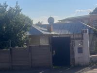 Front View of property in Primrose