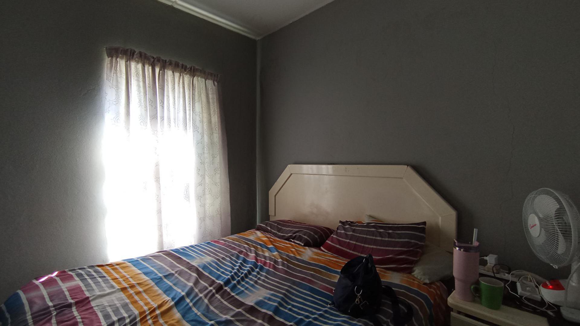 Bed Room 3 of property in Witpoortjie