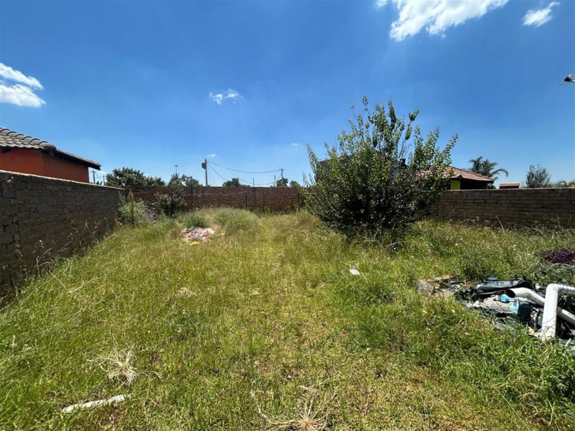 Front View of property in Windmill Park