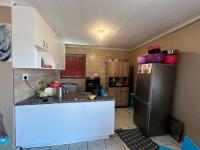 Kitchen of property in Windmill Park