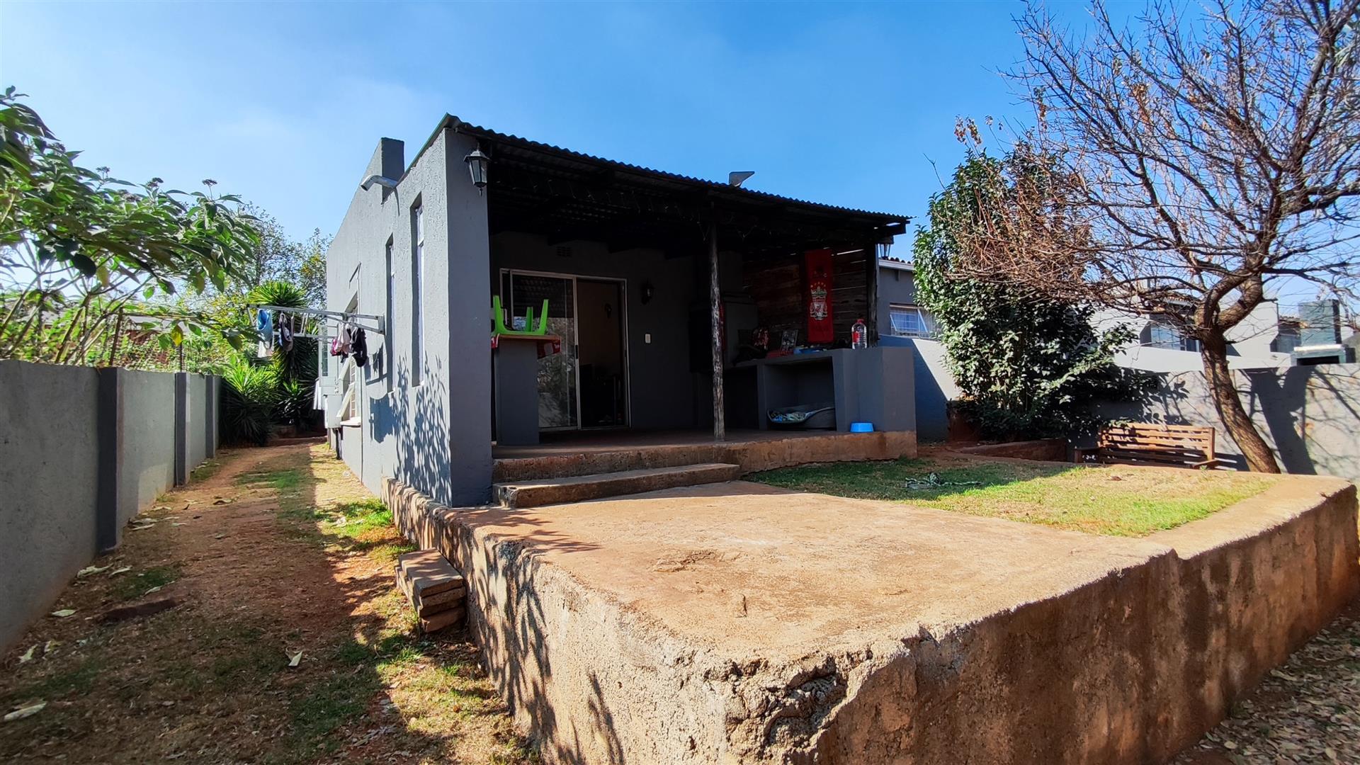 Backyard of property in Klopperpark