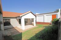3 Bedroom 2 Bathroom Cluster for Sale for sale in Albemarle