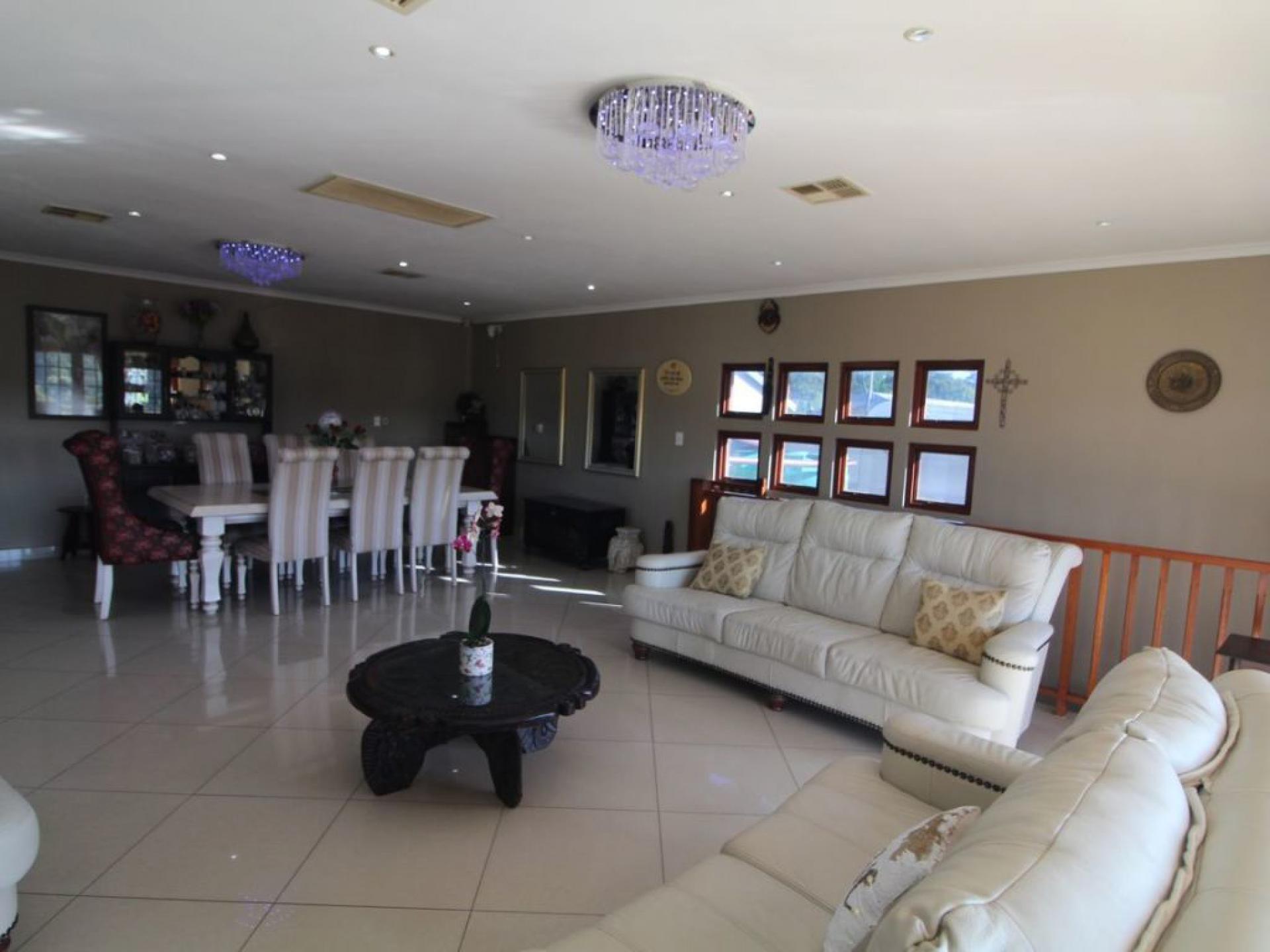  of property in Queensburgh